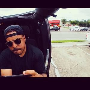 Meet your Posher, Alphonso